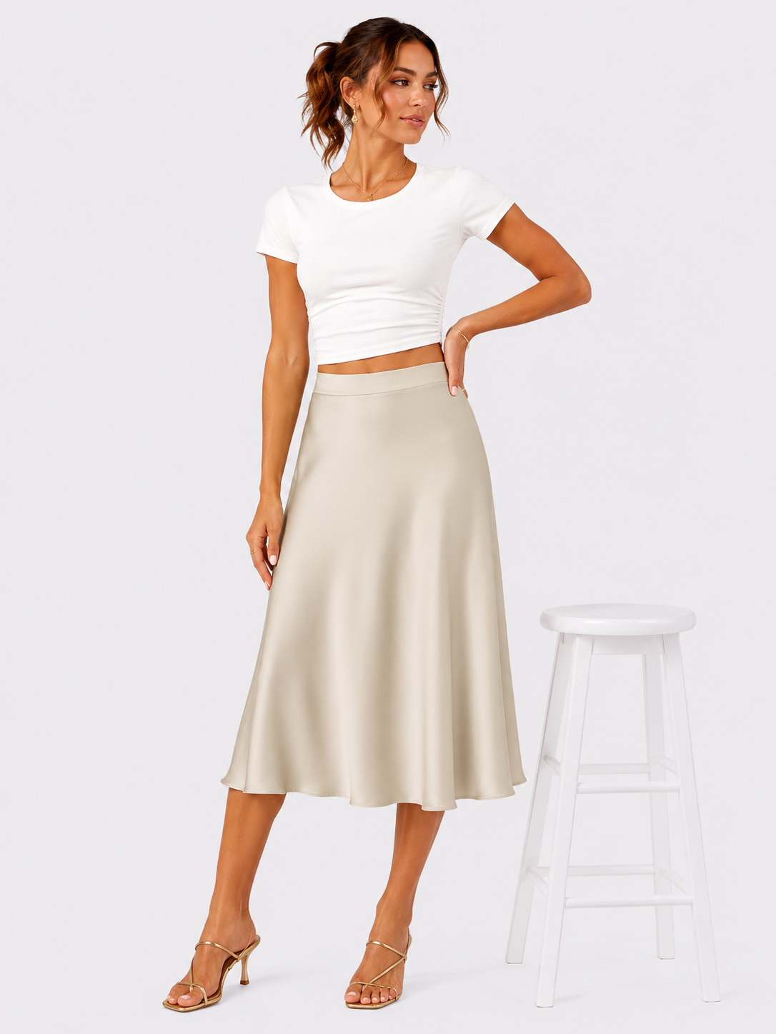 Elegante gonna midi in raso