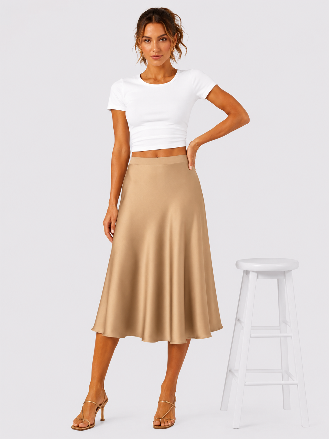 Elegante gonna midi in raso