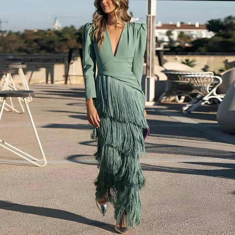Elegante abito midi con frange