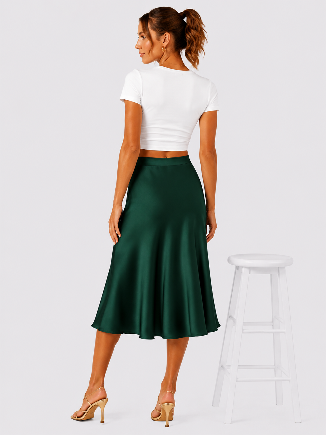 Elegante gonna midi in raso